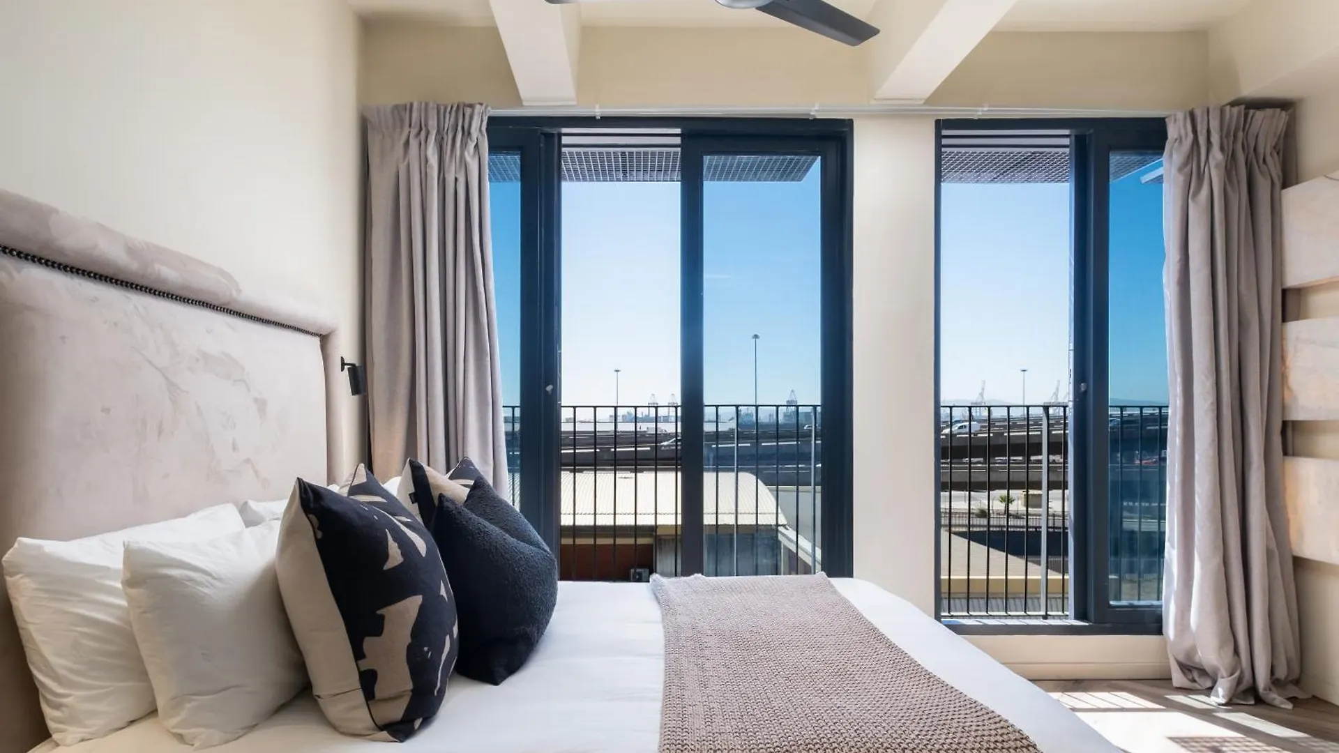 Vida D'Chette 413 Apartment Cape Town South Africa